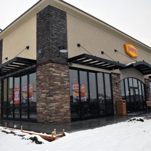 Storefront-Dennys